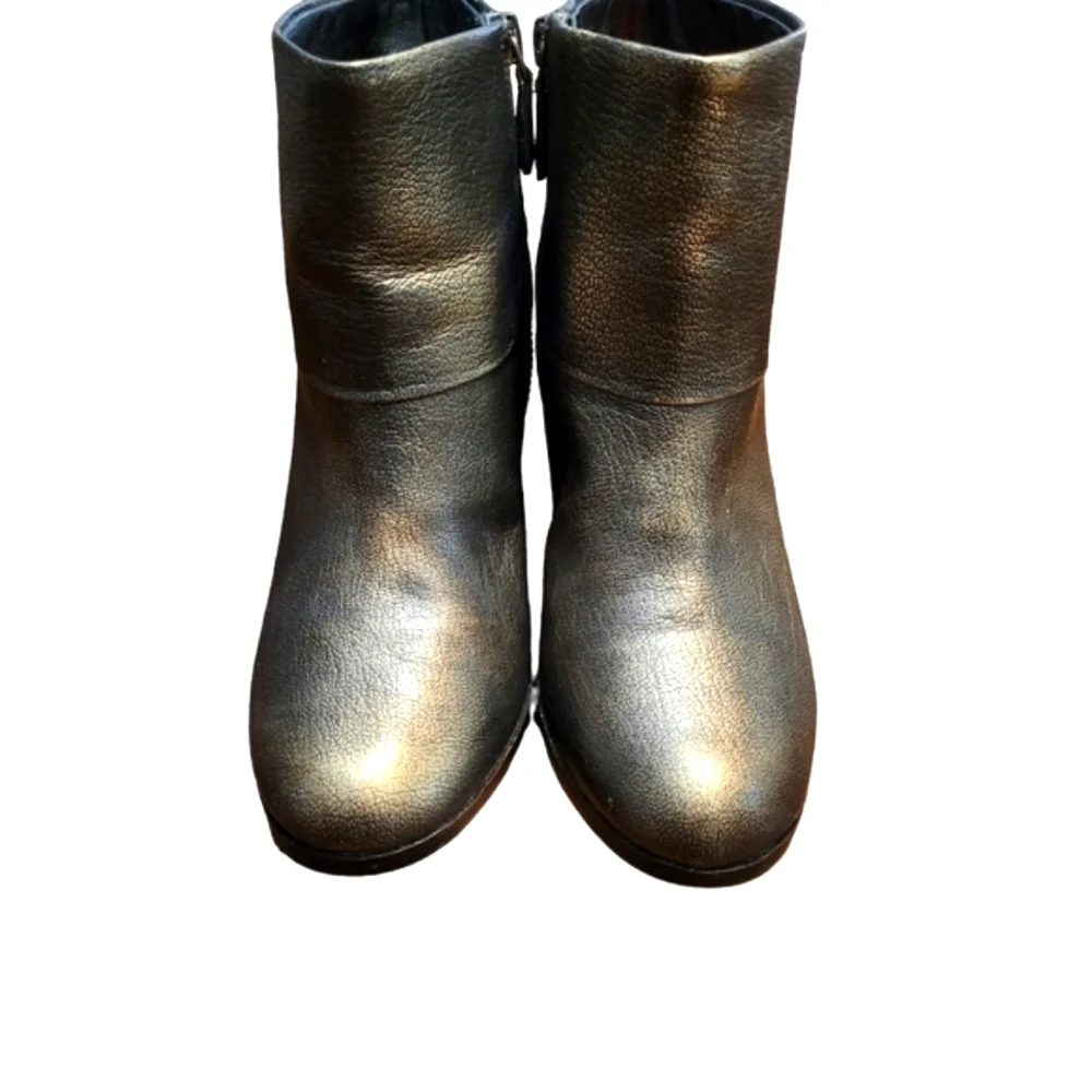 Cole Haan Cassidy Bootie Black Gold Metallic Leather Nike Air Technology 5.5B